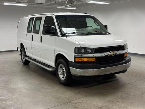 2024 Chevrolet Express 2500 Work Van