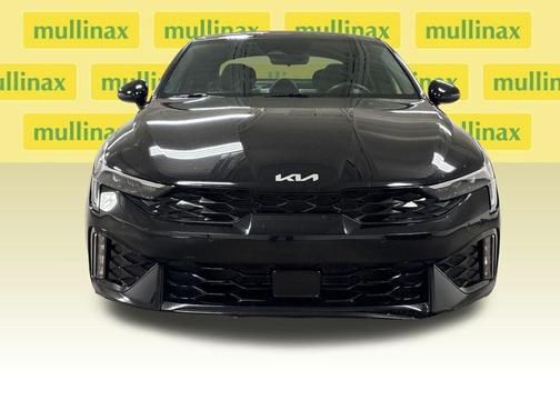 Aurora Black Pearl 2025 Kia K5 GT-Line