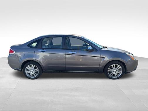 2011 Ford Focus SEL