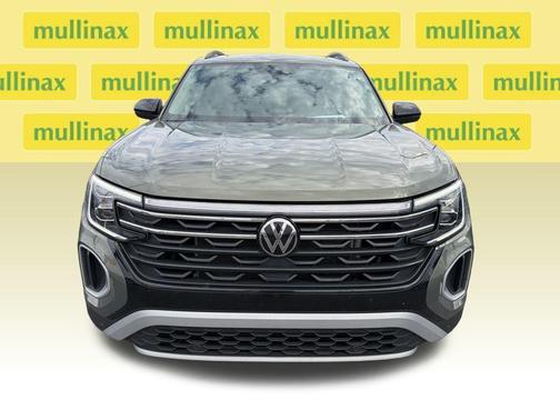 2024 Volkswagen Atlas 2.0T Peak Edition SE w/Technology
