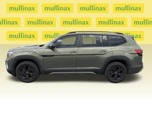 2024 Volkswagen Atlas 2.0T Peak Edition SE w/Technology