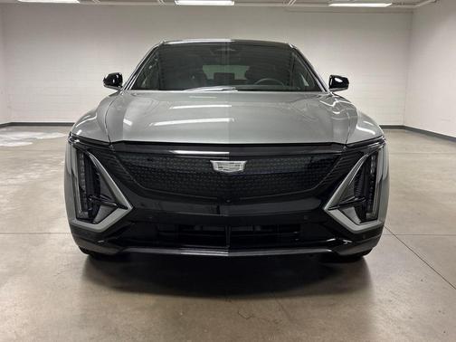 2026 Cadillac LYRIQ Premium Sport