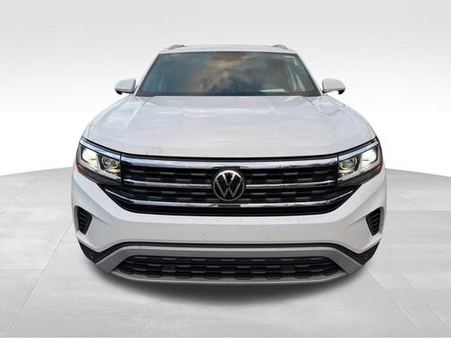 2021 Volkswagen Atlas Cross Sport 2.0T SE w/Technology