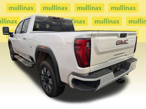 2024 GMC Sierra 2500 Denali