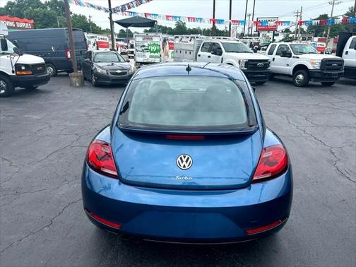 2019 Volkswagen Beetle 2.0T SE