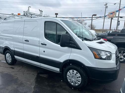 2018 Ford Transit-150 Base