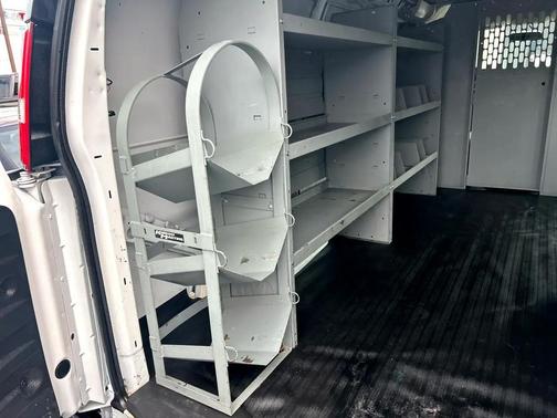 2018 GMC Savana 2500 Work Van