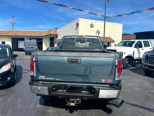 2011 GMC Sierra 2500 SLT