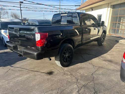 2018 Nissan Titan XD SV