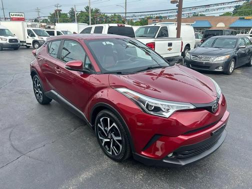Maroon 2018 Toyota C-HR XLE FWD (Natl)