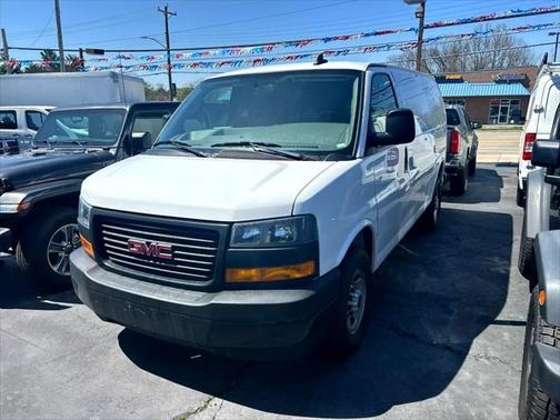 2023 GMC Savana 2500 Work Van
