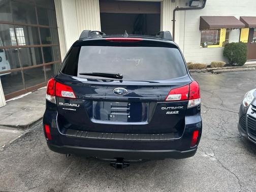 2014 Subaru Outback 2.5i Limited
