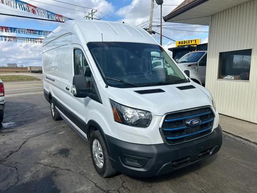 2022 Ford Transit-350 Base