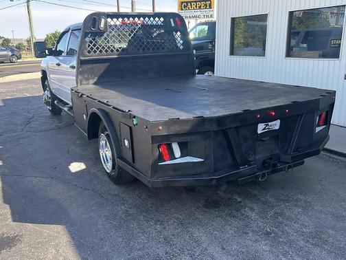 Summit White 2017 Chevrolet Silverado 3500 WT