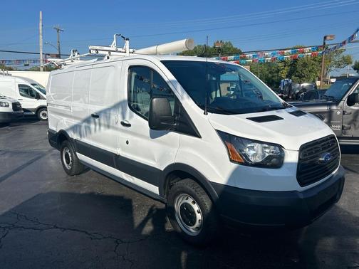 2018 Ford Transit-250 Base