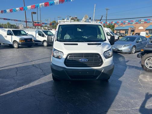 2018 Ford Transit-250 Base