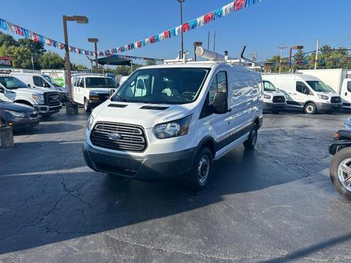 2018 Ford Transit-250 Base