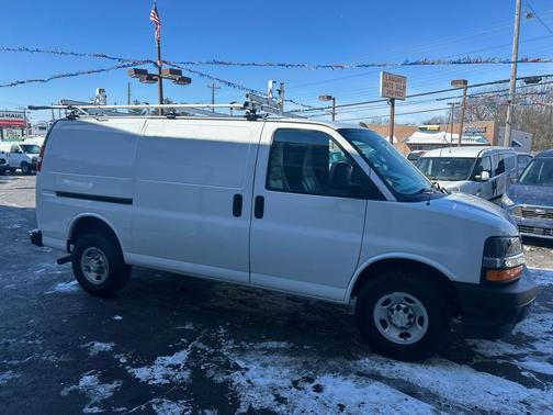 2020 Chevrolet Express 2500 RWD 2500 Regular Wheelbase WT