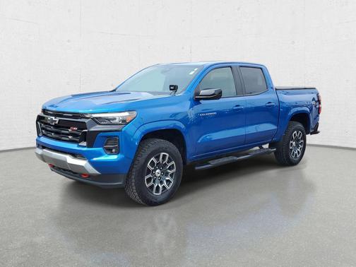 Glacier Blue Metallic 2023 Chevrolet Colorado Z71