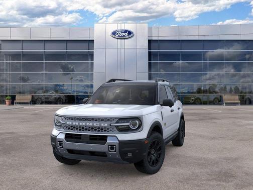 Oxford White 2026 Ford Bronco Sport Badlands