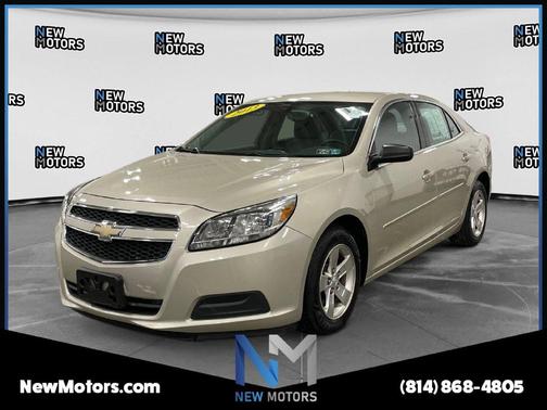 Champagne Silver 2013 Chevrolet Malibu 1LS