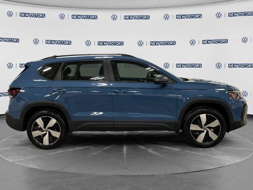 Monterey Blue Pearl 2026 Volkswagen Taos 1.5T S