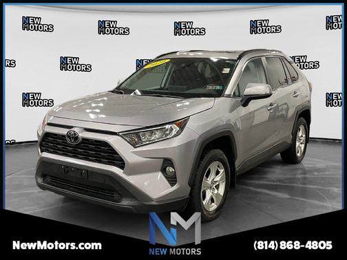 Silver Sky Metallic 2020 Toyota RAV4 XLE
