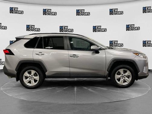 Silver Sky Metallic 2020 Toyota RAV4 XLE
