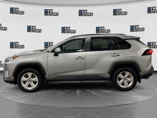 Silver Sky Metallic 2020 Toyota RAV4 XLE