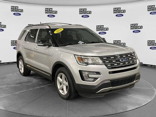 Ingot Silver 2016 Ford Explorer XLT