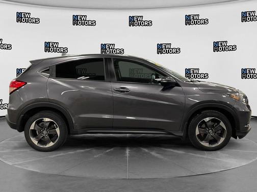 Gray 2018 Honda HR-V EX