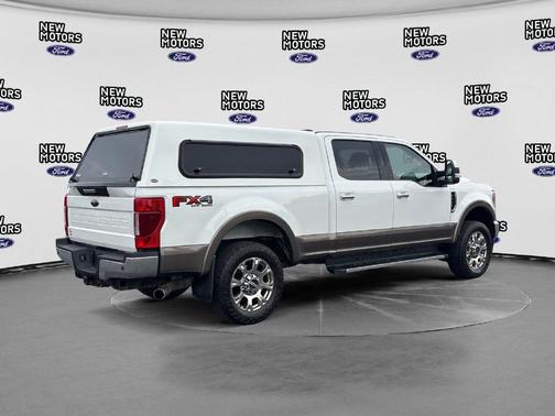 White Metallic 2021 Ford F-250 Lariat
