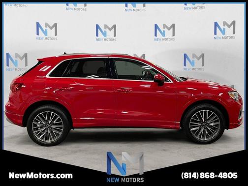 Tango Red Metallic 2022 Audi Q3 40 Premium