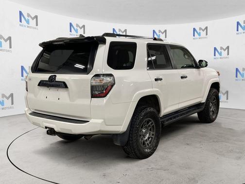 Super White 2020 Toyota 4Runner Venture