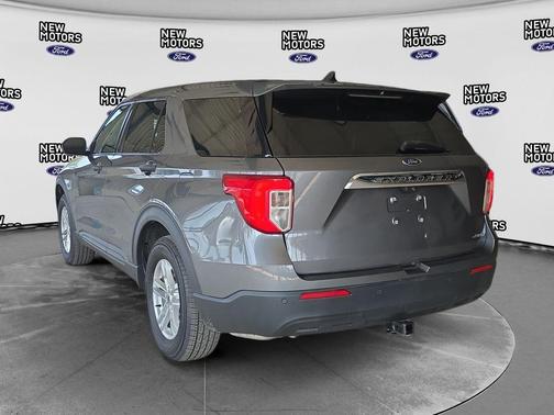 Gray Metallic 2022 Ford Explorer Base