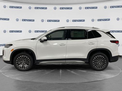Pure White 2026 Volkswagen Tiguan 2.0T S