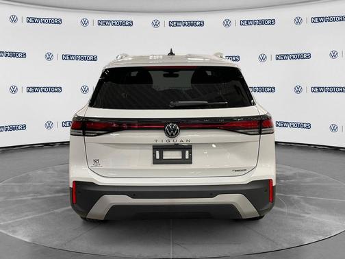 Pure White 2026 Volkswagen Tiguan 2.0T S