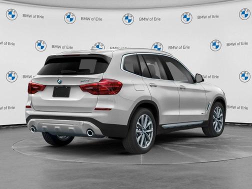 White Metallic 2018 BMW X3 xDrive30i