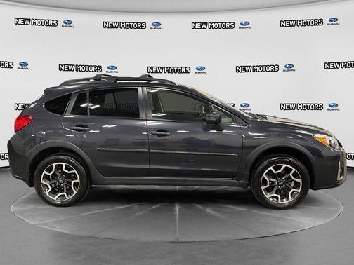 Dark Gray Metallic 2017 Subaru Crosstrek 2.0i Limited