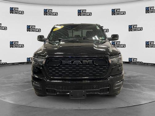 Diamond Black 2025 RAM 1500 Big Horn/Lone Star
