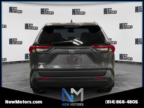 Magnetic Gray Metallic 2022 Toyota RAV4 LE