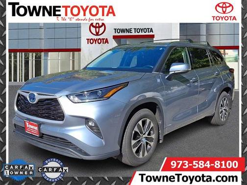 2021 Toyota Highlander Hybrid XLE