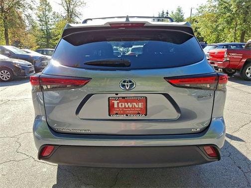 2021 Toyota Highlander Hybrid XLE