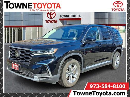 2023 Honda Pilot AWD EX-L 8 Passenger