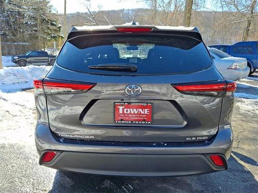 2023 Toyota Highlander XLE