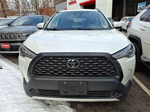 2023 Toyota Corolla Cross LE