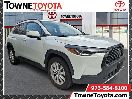 2023 Toyota Corolla Cross LE