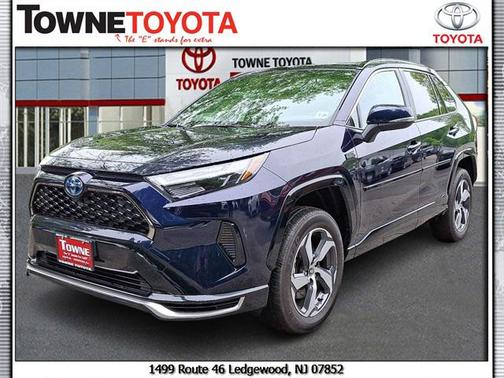 2024 Toyota RAV4 Prime SE