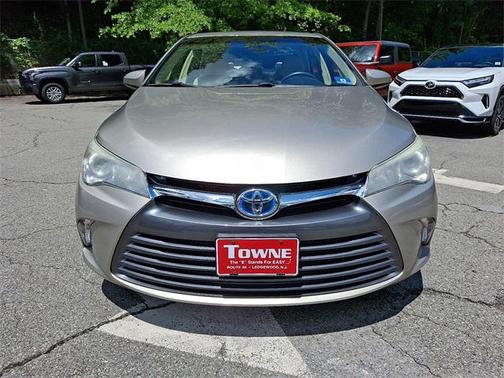 2015 Toyota Camry Hybrid LE