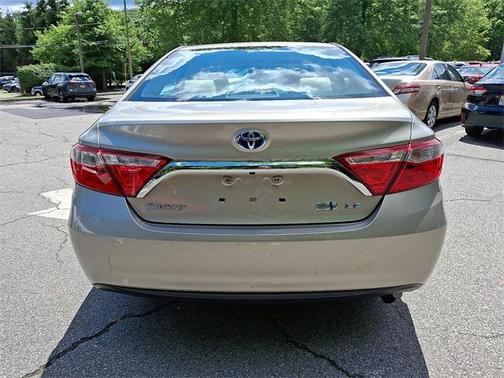 2015 Toyota Camry Hybrid LE